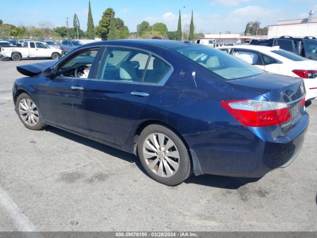 Photo 2 VIN: 1HGCR2F87DA031811 - HONDA ACCORD 