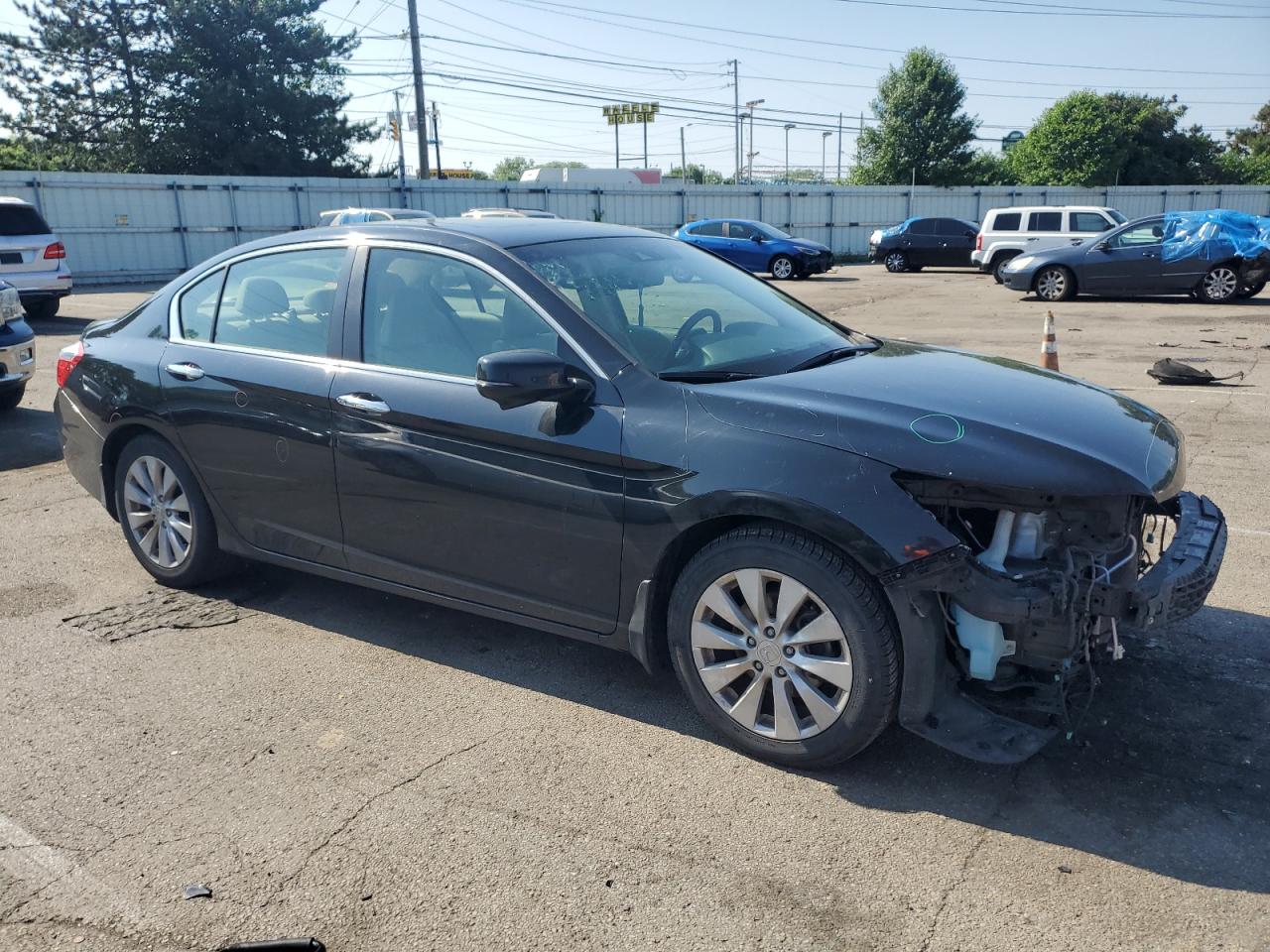 Photo 3 VIN: 1HGCR2F87DA157814 - HONDA ACCORD 