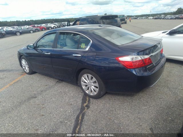 Photo 2 VIN: 1HGCR2F87DA258030 - HONDA ACCORD SDN 