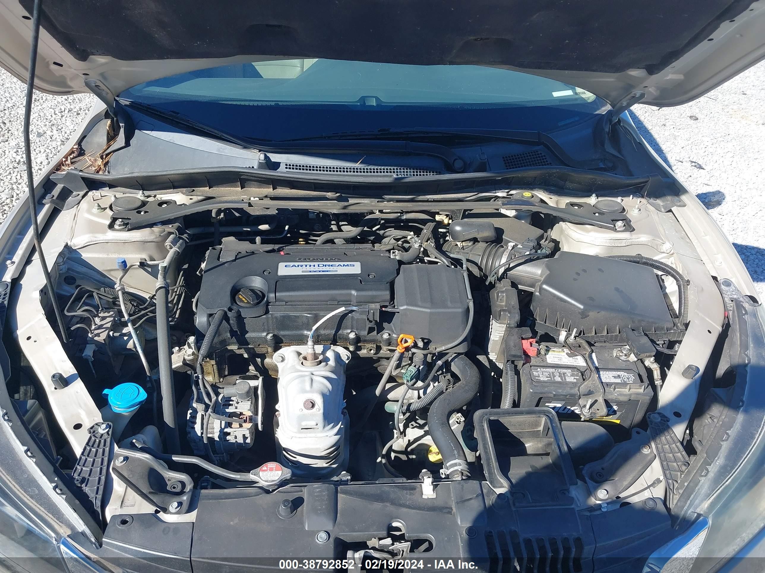 Photo 9 VIN: 1HGCR2F87FA035599 - HONDA ACCORD 