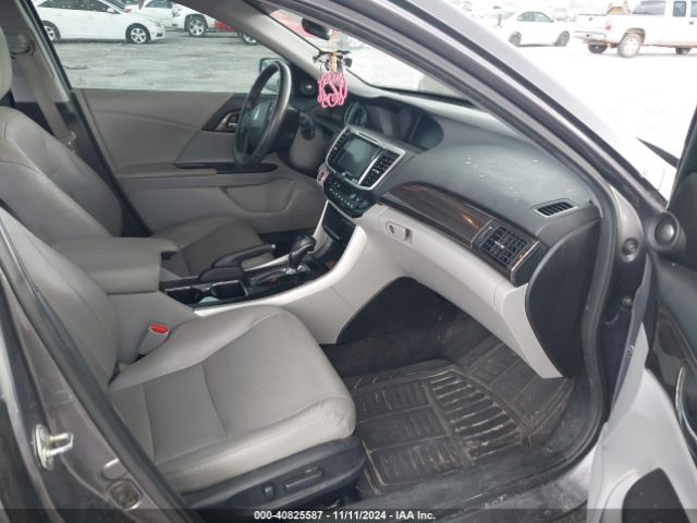 Photo 4 VIN: 1HGCR2F87GA024412 - HONDA ACCORD 