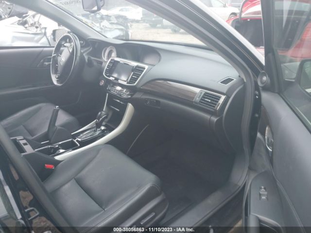 Photo 4 VIN: 1HGCR2F87GA025205 - HONDA ACCORD 