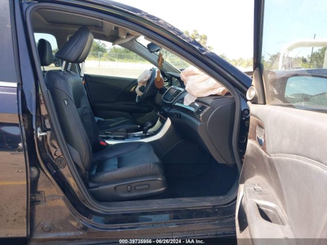 Photo 4 VIN: 1HGCR2F87GA101375 - HONDA ACCORD 