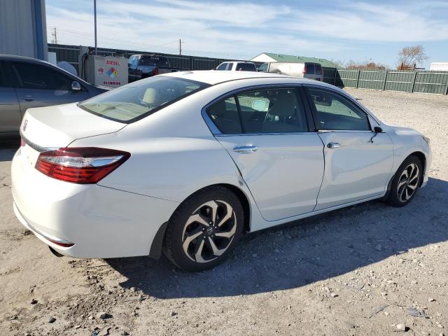 Photo 2 VIN: 1HGCR2F87HA067147 - HONDA ACCORD 