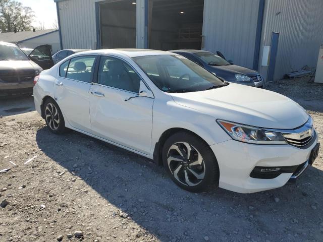 Photo 3 VIN: 1HGCR2F87HA067147 - HONDA ACCORD 