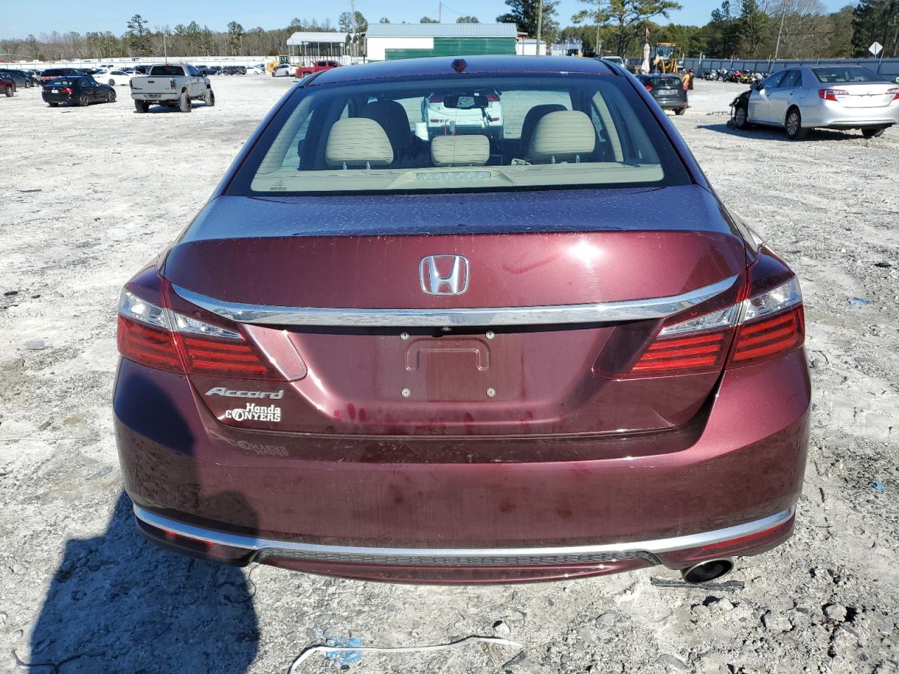 Photo 5 VIN: 1HGCR2F87HA120381 - HONDA ACCORD 