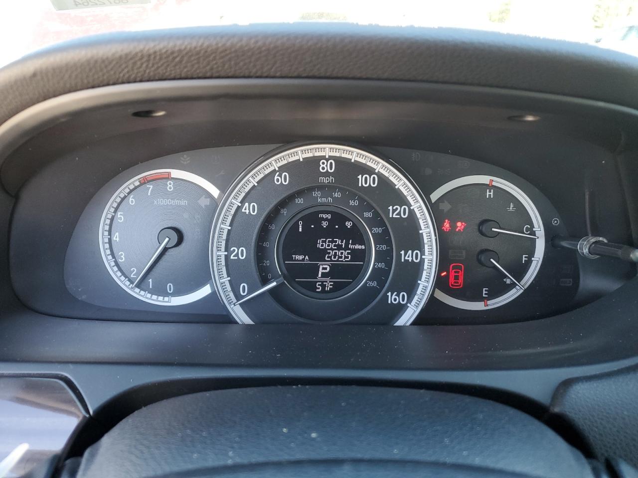 Photo 8 VIN: 1HGCR2F87HA120381 - HONDA ACCORD 