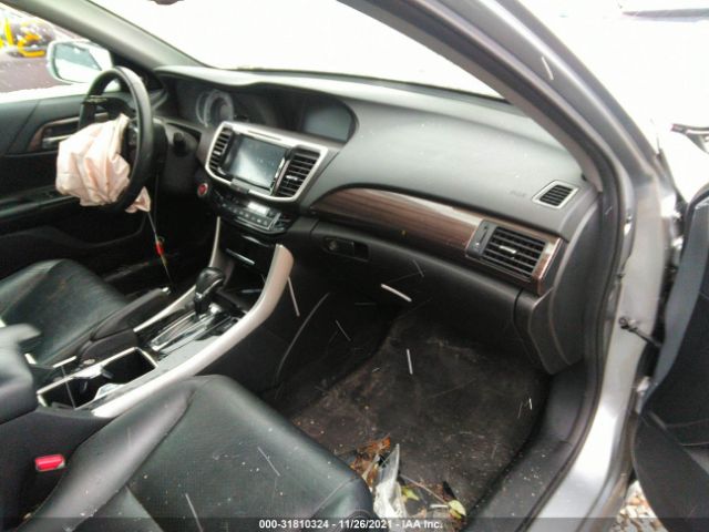 Photo 4 VIN: 1HGCR2F87HA166082 - HONDA ACCORD SEDAN 