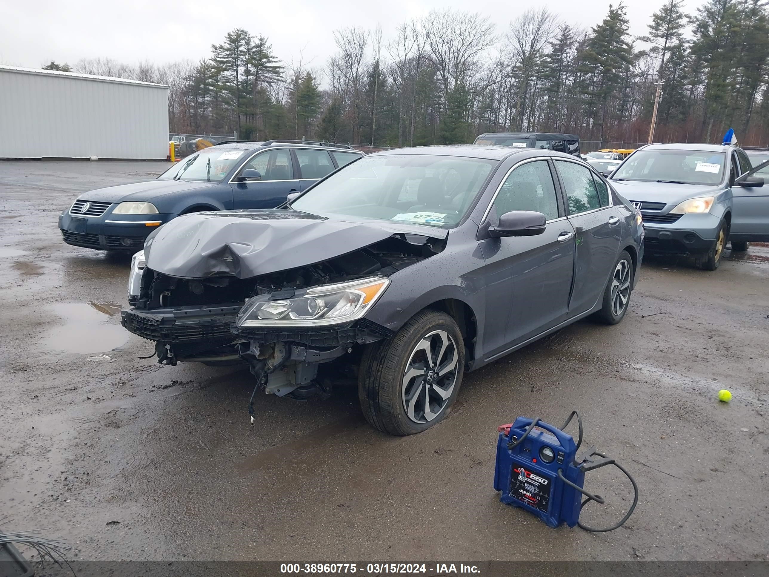 Photo 1 VIN: 1HGCR2F87HA187899 - HONDA ACCORD 