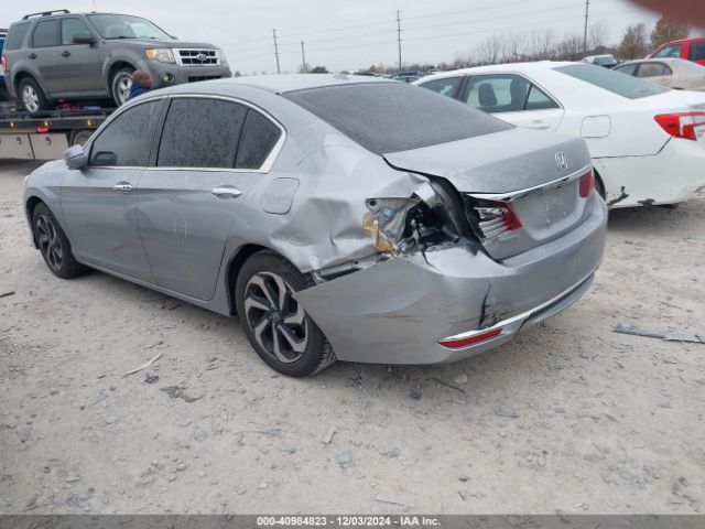 Photo 2 VIN: 1HGCR2F87HA226782 - HONDA ACCORD 