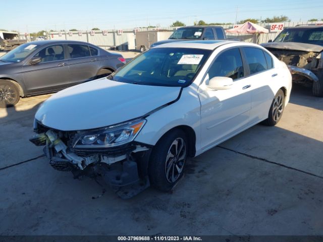 Photo 1 VIN: 1HGCR2F87HA274525 - HONDA ACCORD 