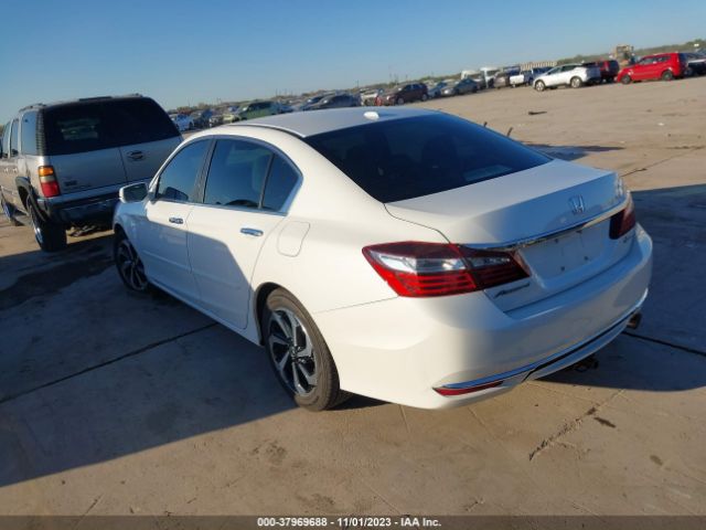 Photo 2 VIN: 1HGCR2F87HA274525 - HONDA ACCORD 