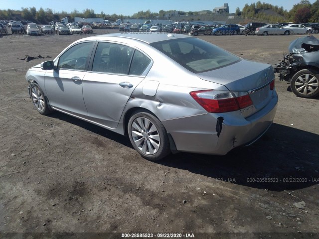 Photo 2 VIN: 1HGCR2F88DA023443 - HONDA ACCORD SDN 