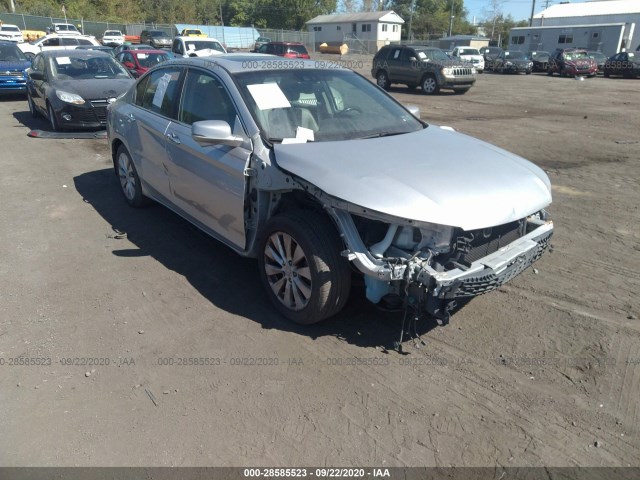 Photo 5 VIN: 1HGCR2F88DA023443 - HONDA ACCORD SDN 