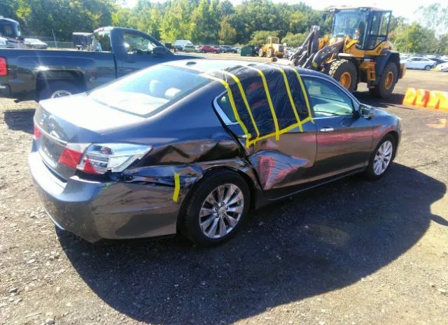 Photo 3 VIN: 1HGCR2F88DA040159 - HONDA ACCORD SDN 