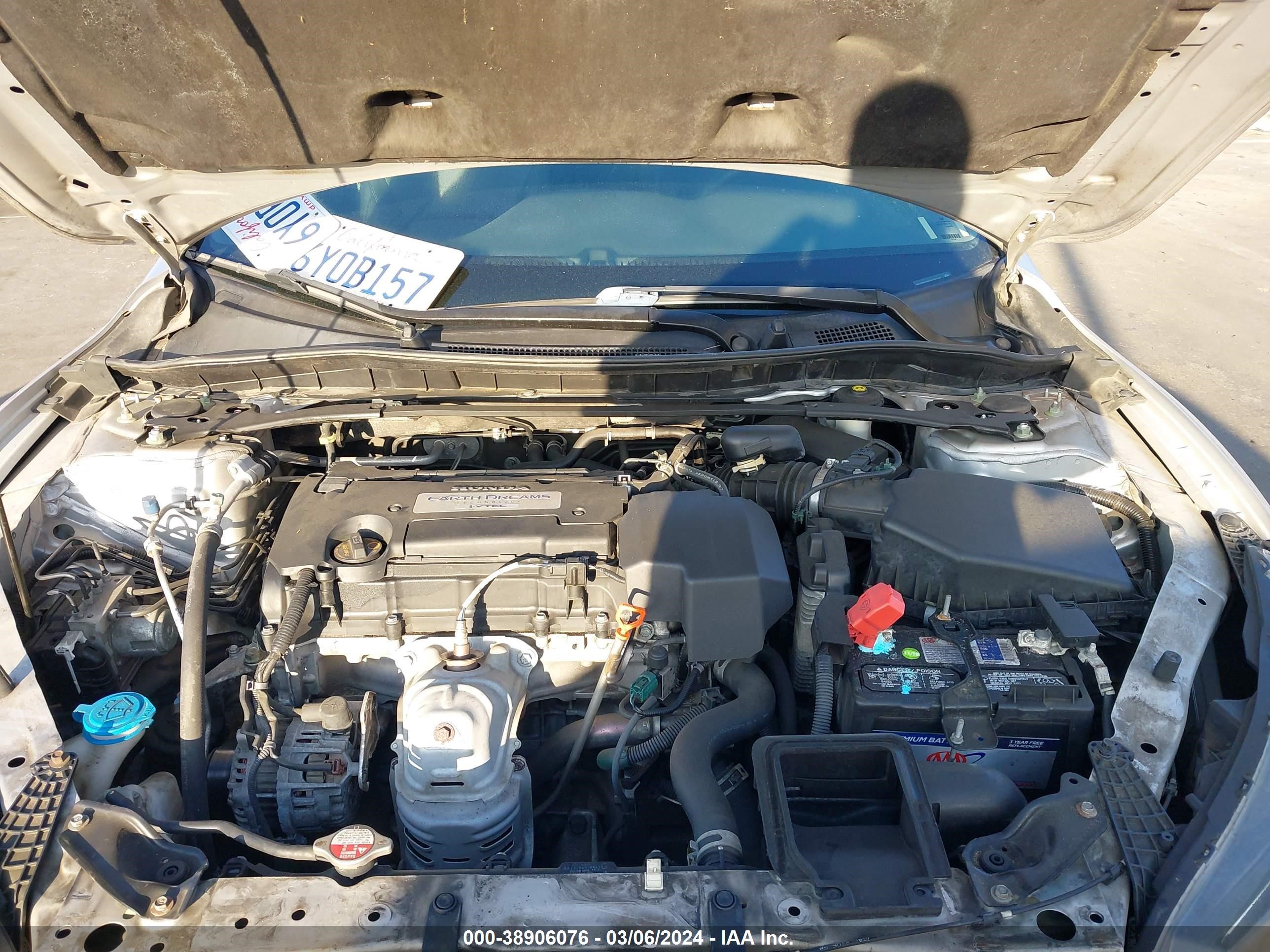 Photo 9 VIN: 1HGCR2F88DA041425 - HONDA ACCORD 