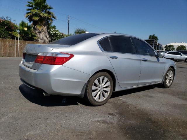 Photo 2 VIN: 1HGCR2F88DA070925 - HONDA ACCORD EXL 