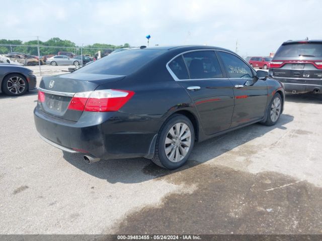 Photo 3 VIN: 1HGCR2F88EA068318 - HONDA ACCORD 