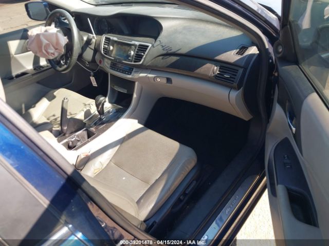 Photo 4 VIN: 1HGCR2F88EA075253 - HONDA ACCORD 