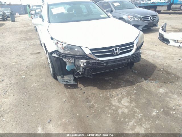 Photo 5 VIN: 1HGCR2F88EA145186 - HONDA ACCORD SEDAN 