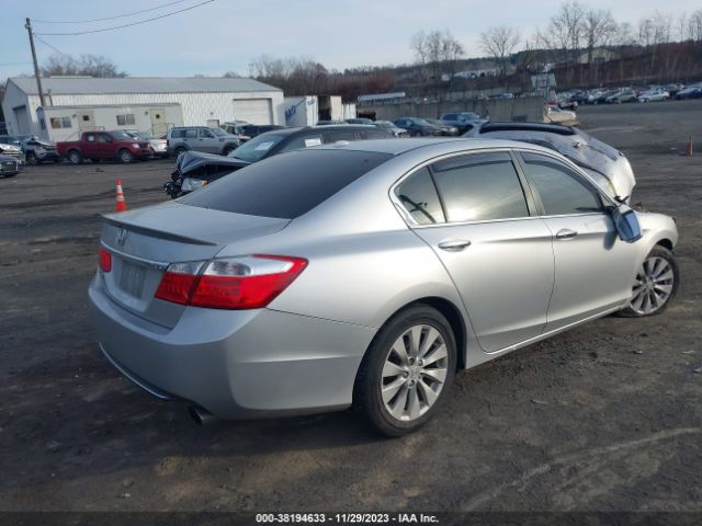 Photo 3 VIN: 1HGCR2F88EA150033 - HONDA ACCORD 