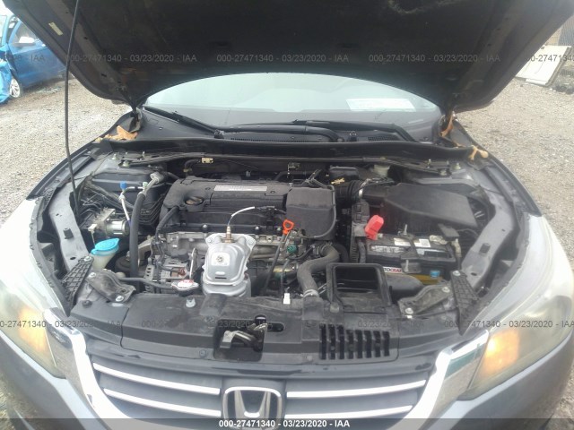 Photo 9 VIN: 1HGCR2F88EA158598 - HONDA ACCORD SDN 