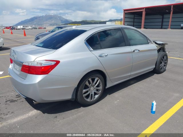 Photo 3 VIN: 1HGCR2F88EA214250 - HONDA ACCORD 