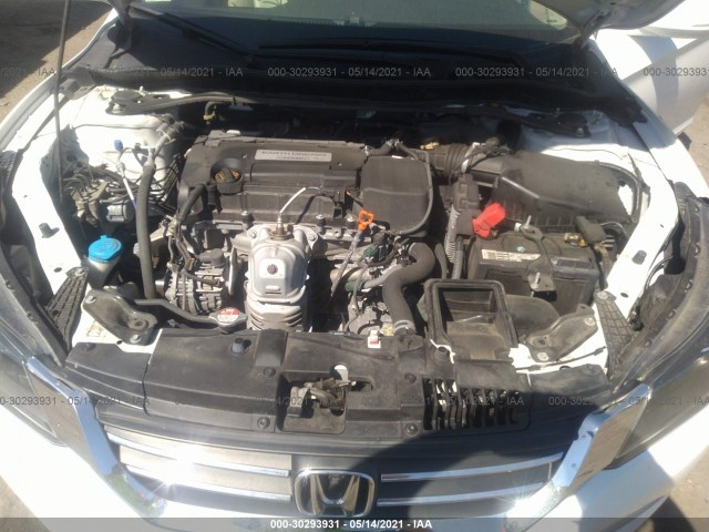 Photo 9 VIN: 1HGCR2F88EA230903 - HONDA ACCORD SEDAN 