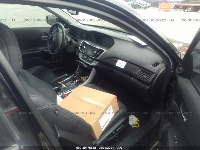 Photo 4 VIN: 1HGCR2F88EA306958 - HONDA ACCORD SEDAN 