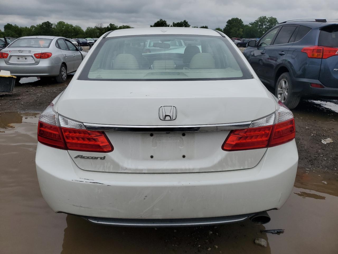 Photo 5 VIN: 1HGCR2F88EA308211 - HONDA ACCORD 