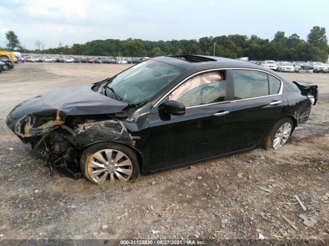 Photo 1 VIN: 1HGCR2F88FA004023 - HONDA ACCORD SEDAN 