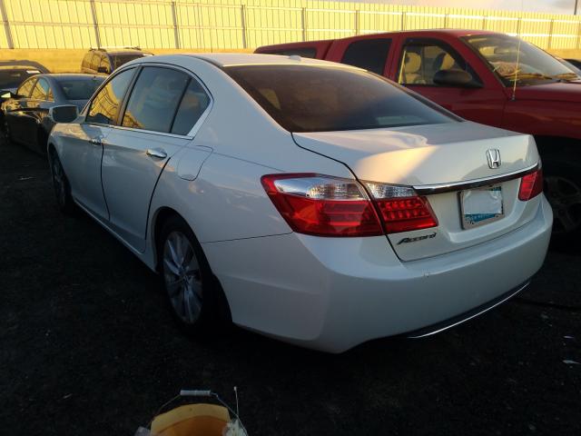 Photo 2 VIN: 1HGCR2F88FA019427 - HONDA ACCORD 