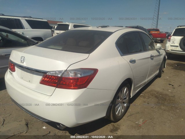 Photo 3 VIN: 1HGCR2F88FA084021 - HONDA ACCORD SEDAN 