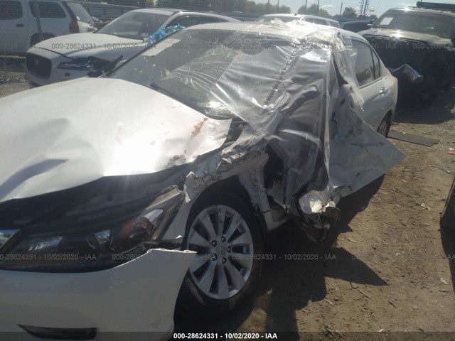 Photo 5 VIN: 1HGCR2F88FA084021 - HONDA ACCORD SEDAN 