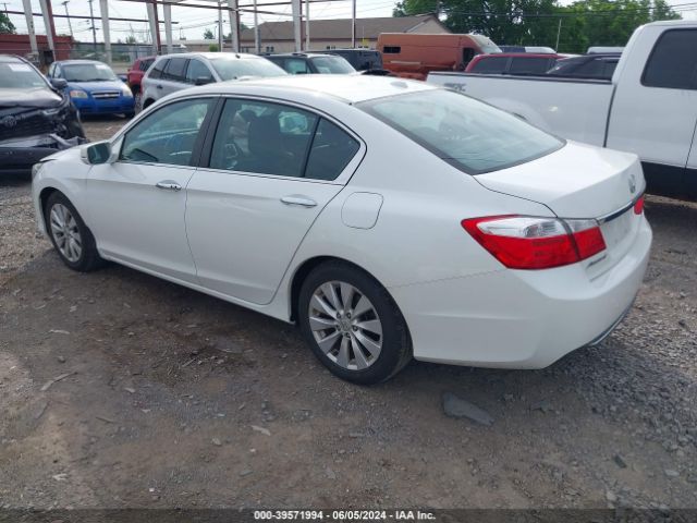 Photo 2 VIN: 1HGCR2F88FA801730 - HONDA ACCORD 