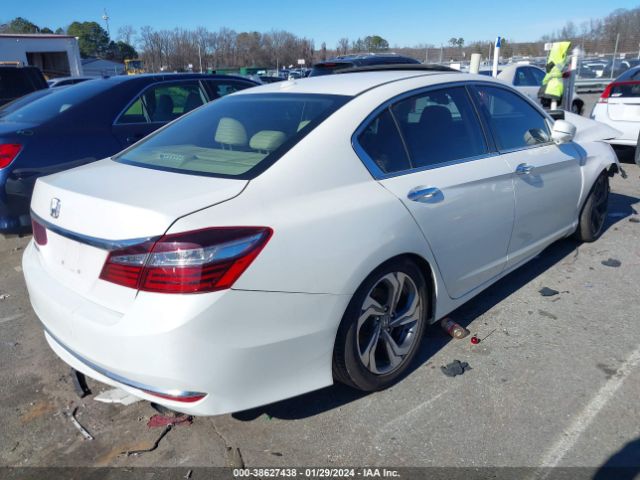 Photo 3 VIN: 1HGCR2F88GA022524 - HONDA ACCORD 