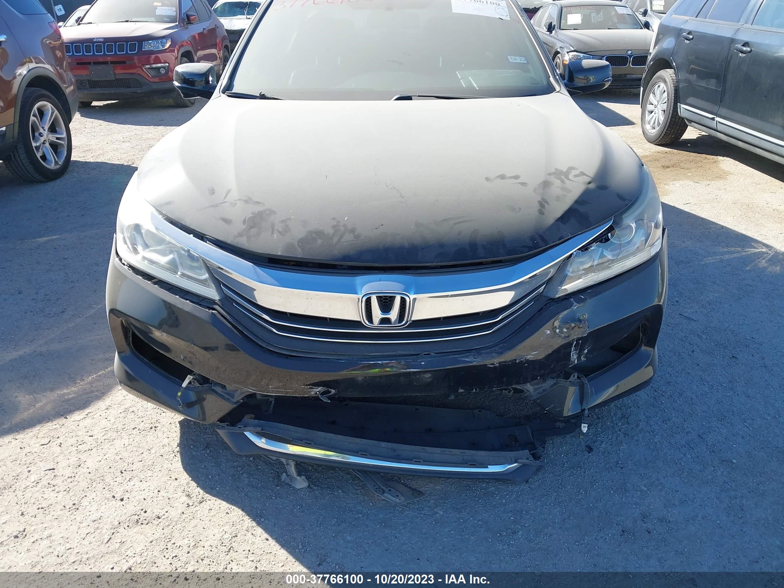 Photo 5 VIN: 1HGCR2F88GA101224 - HONDA ACCORD 