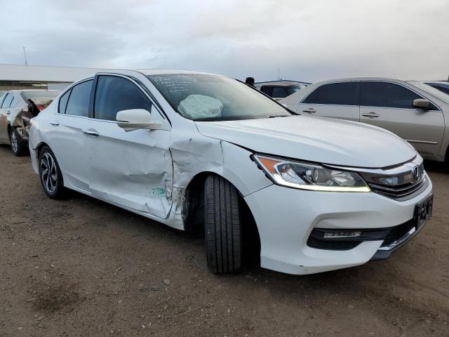 Photo 3 VIN: 1HGCR2F88GA170799 - HONDA ACCORD 