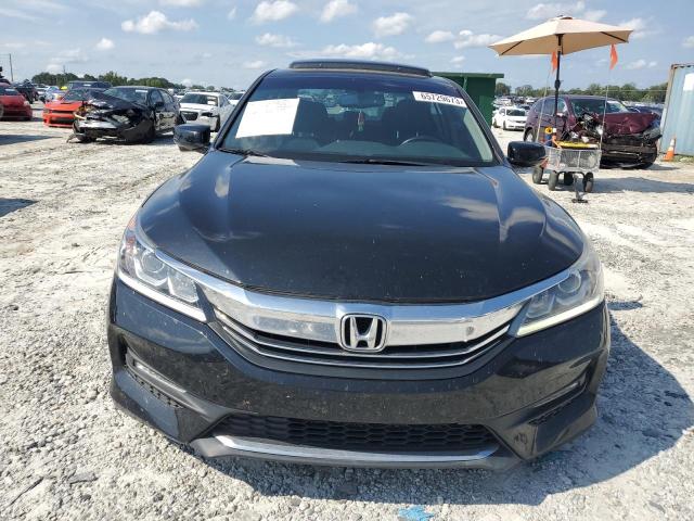 Photo 4 VIN: 1HGCR2F88HA026185 - HONDA ACCORD EXL 