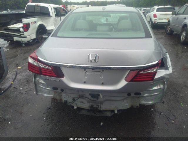 Photo 5 VIN: 1HGCR2F88HA206282 - HONDA ACCORD SEDAN 