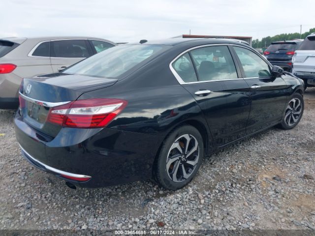 Photo 3 VIN: 1HGCR2F88HA229707 - HONDA ACCORD 