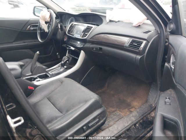 Photo 4 VIN: 1HGCR2F88HA229707 - HONDA ACCORD 