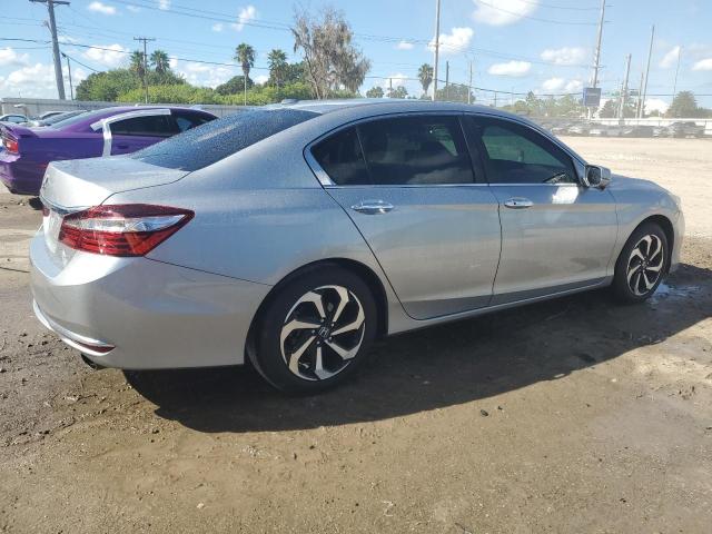 Photo 2 VIN: 1HGCR2F88HA253683 - HONDA ACCORD EXL 