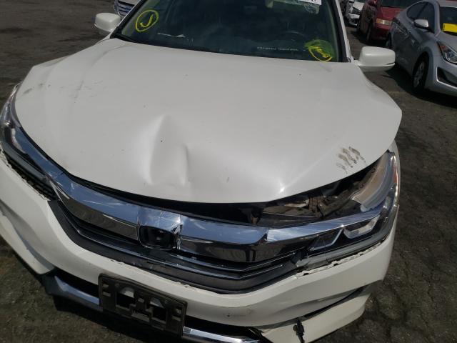 Photo 8 VIN: 1HGCR2F88HA282083 - HONDA ACCORD EXL 