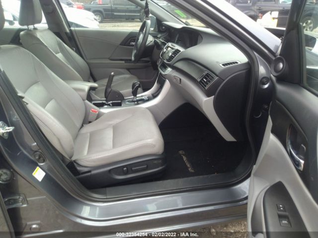 Photo 4 VIN: 1HGCR2F89DA080086 - HONDA ACCORD SDN 