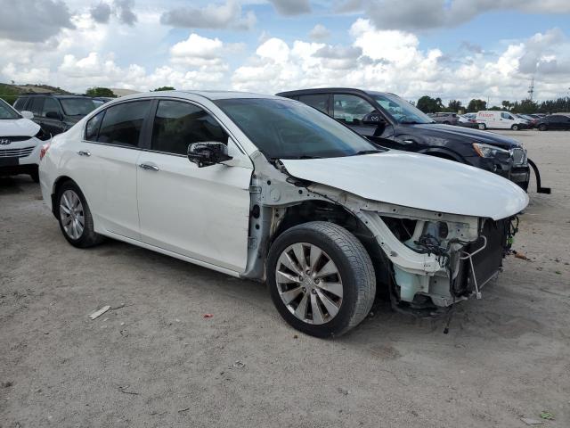 Photo 3 VIN: 1HGCR2F89DA102197 - HONDA ACCORD 