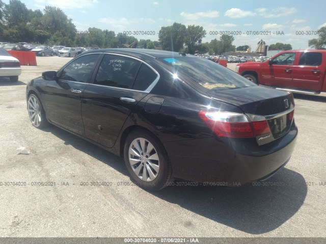 Photo 2 VIN: 1HGCR2F89DA159158 - HONDA ACCORD SDN 