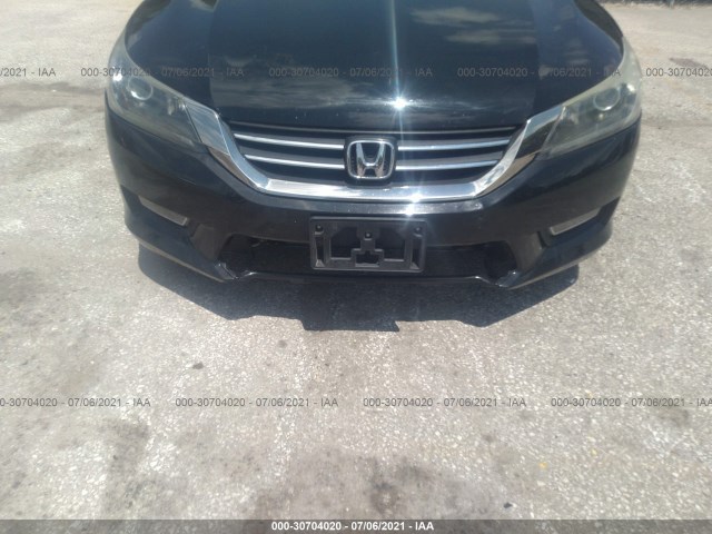 Photo 5 VIN: 1HGCR2F89DA159158 - HONDA ACCORD SDN 