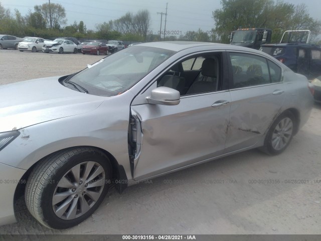 Photo 5 VIN: 1HGCR2F89DA240757 - HONDA ACCORD SDN 