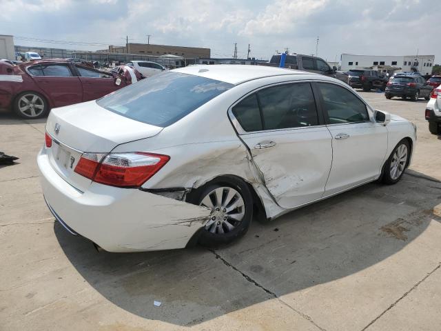 Photo 2 VIN: 1HGCR2F89EA008970 - HONDA ACCORD 